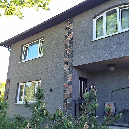 Kraavi Guest Hostel Kuressaare Exterior photo