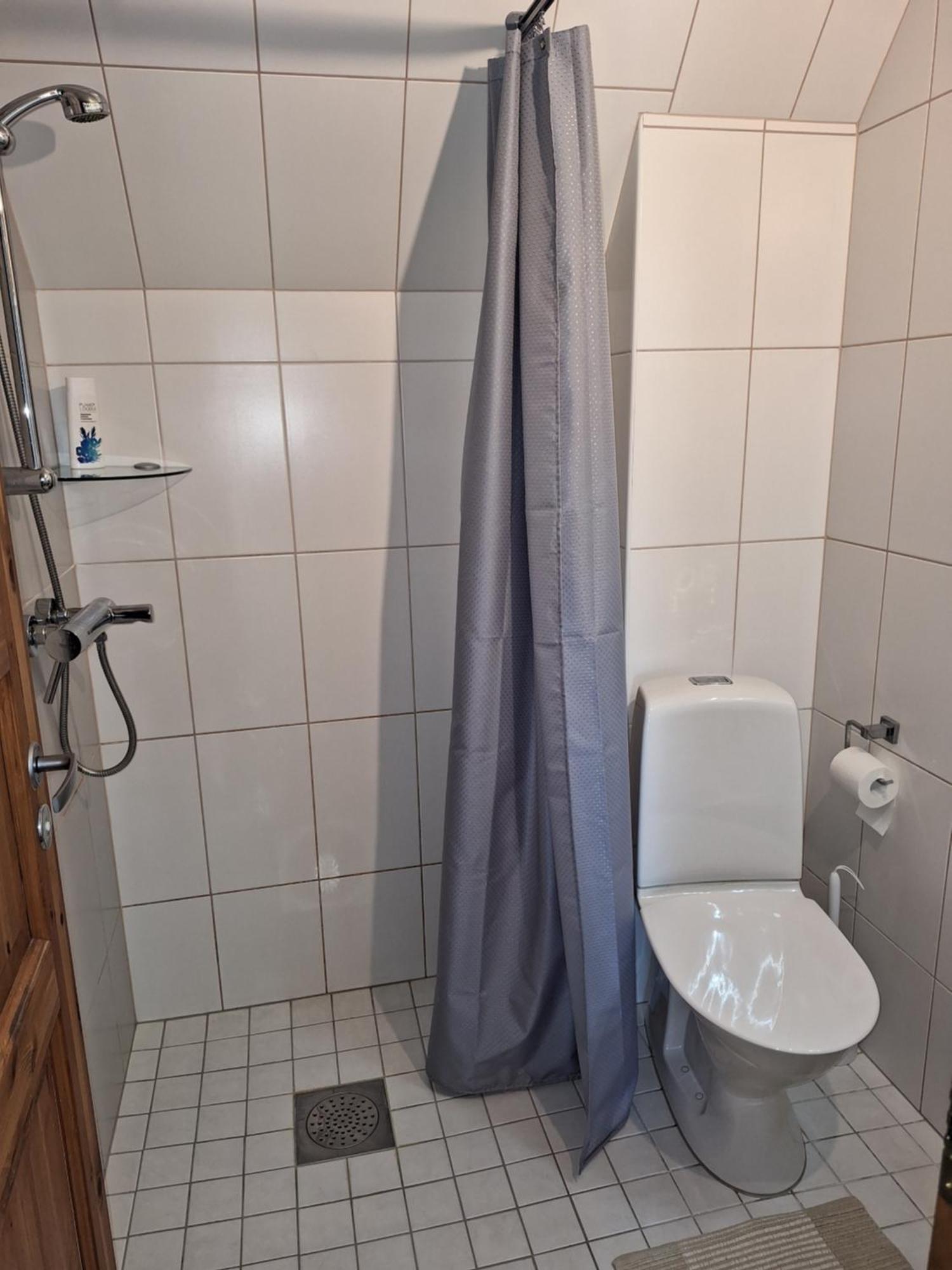 Kraavi Guest Hostel Kuressaare Exterior photo