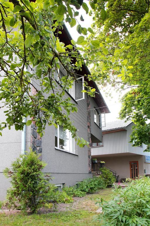 Kraavi Guest Hostel Kuressaare Exterior photo