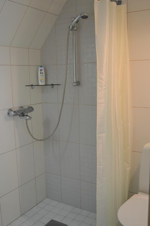 Kraavi Guest Hostel Kuressaare Exterior photo