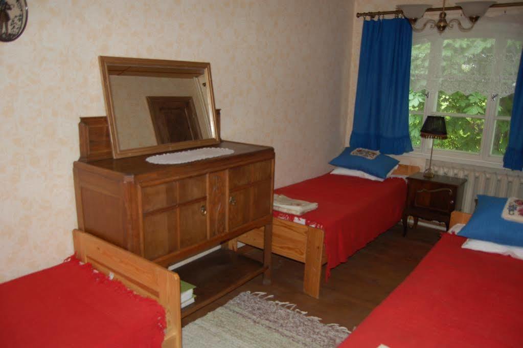 Kraavi Guest Hostel Kuressaare Exterior photo